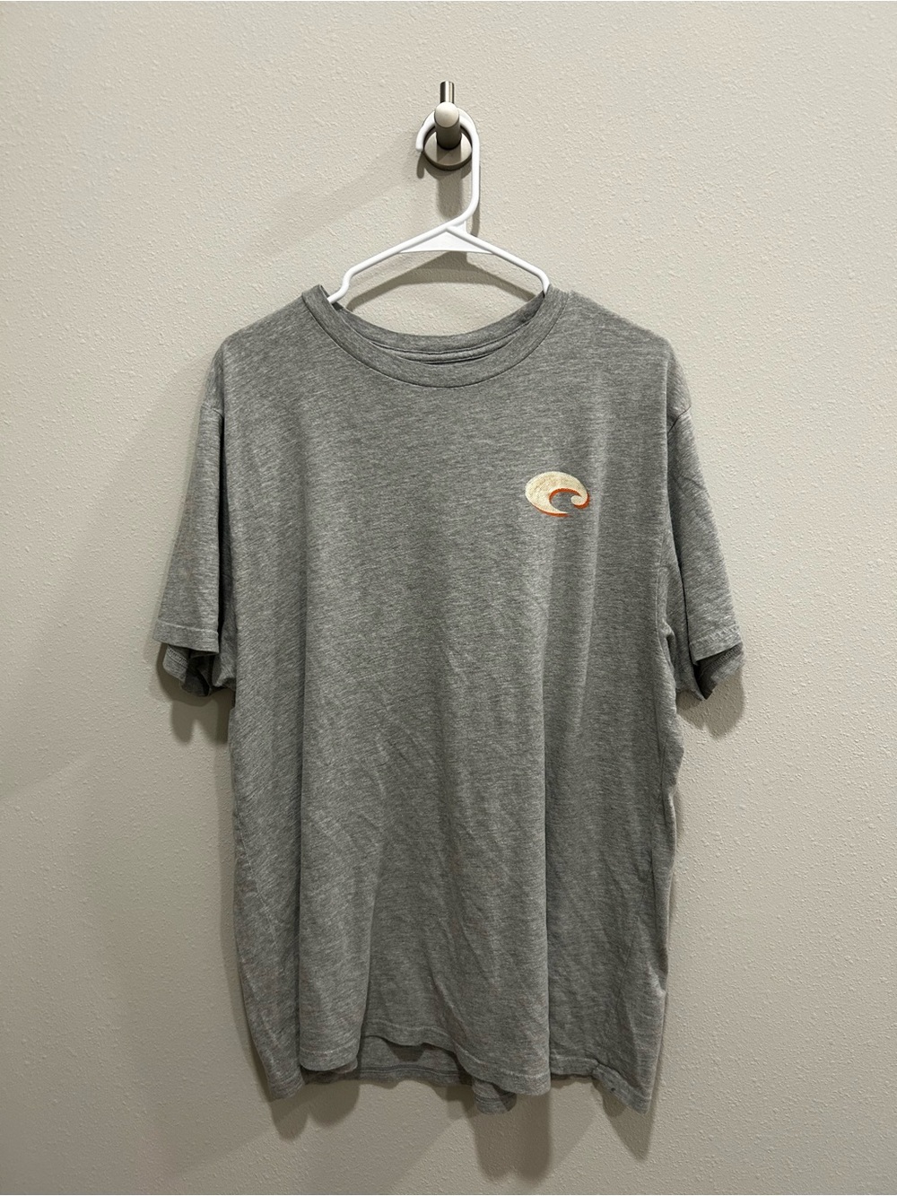 Costa Grey Short-Sleeve Tee with Small Wave Logo